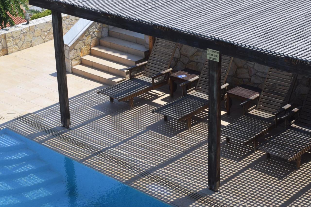 Villa Pasifai Mourteri Ngoại thất bức ảnh