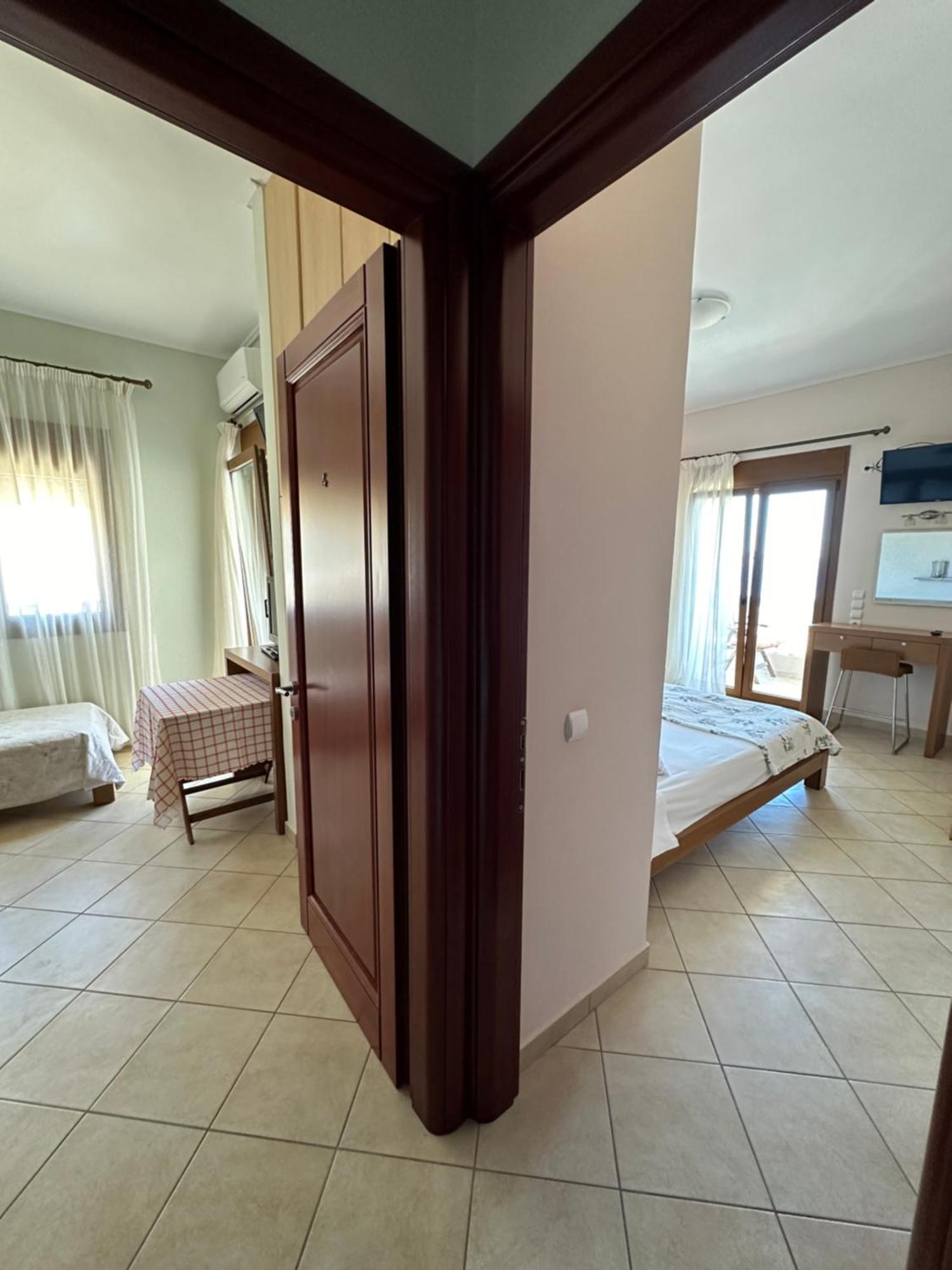 Villa Pasifai Mourteri Ngoại thất bức ảnh